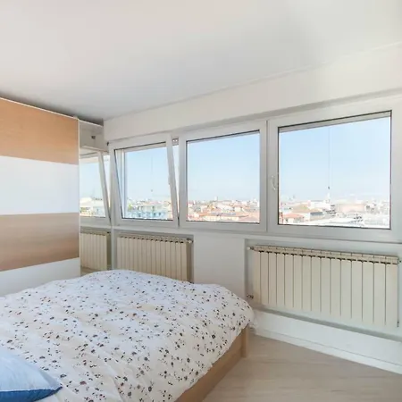 Exclusive Rooftop Apartment With Large Terrace In Solari/Tortona-3